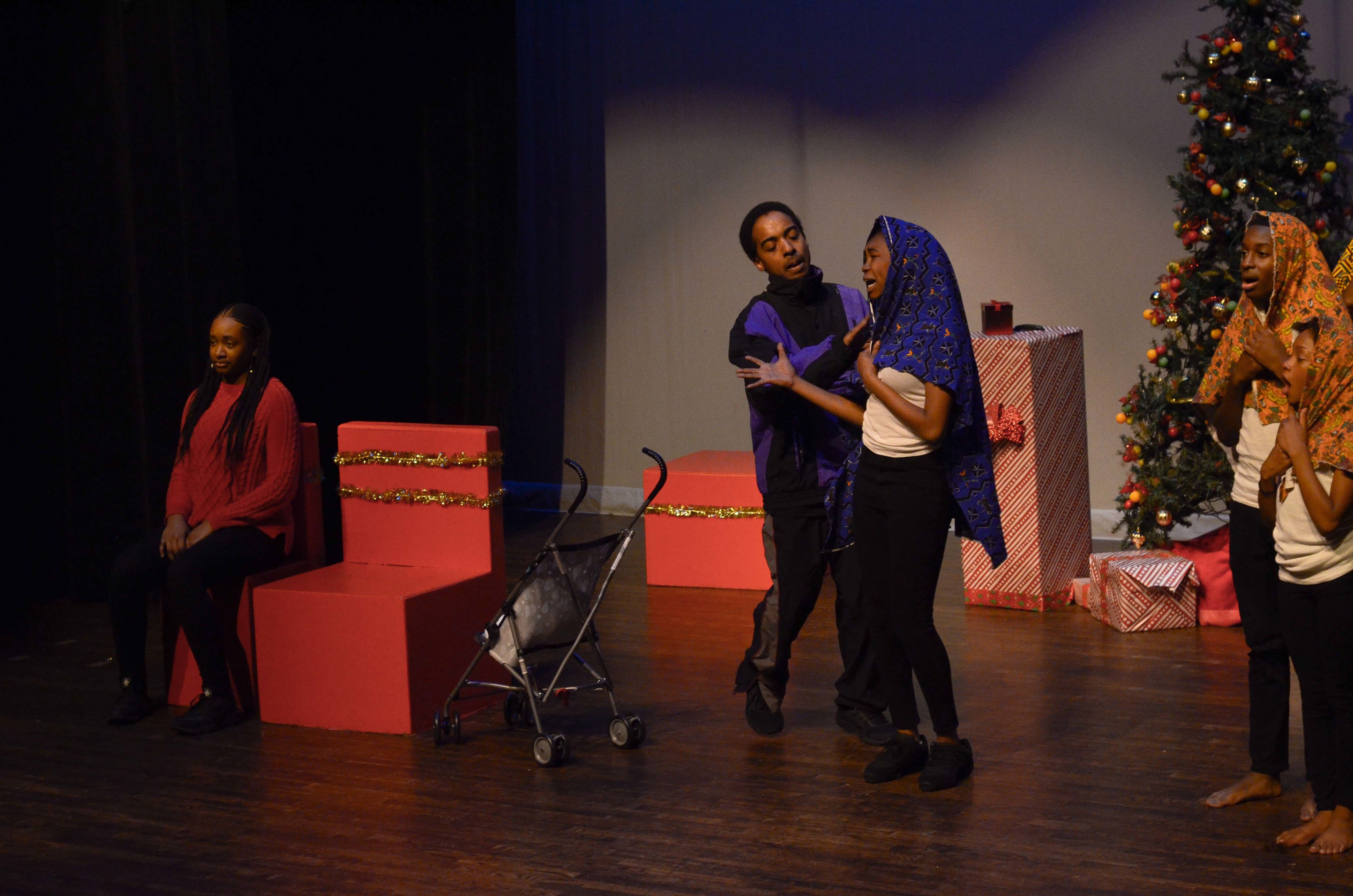 Photo of Terry Kiser and Actress Jordan Rice in Youth Ensemble of Atlanta's Urban Holiday Soup